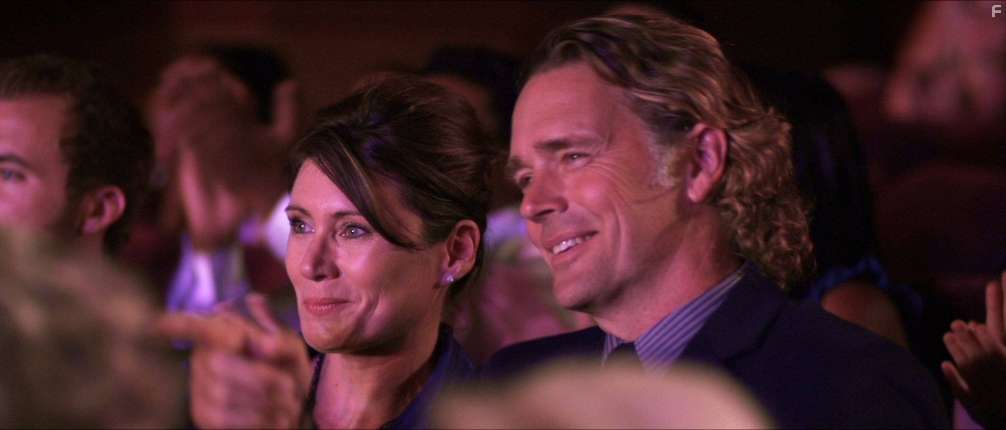 John Schneider and Jennifer Price in Дитя октября (2011)