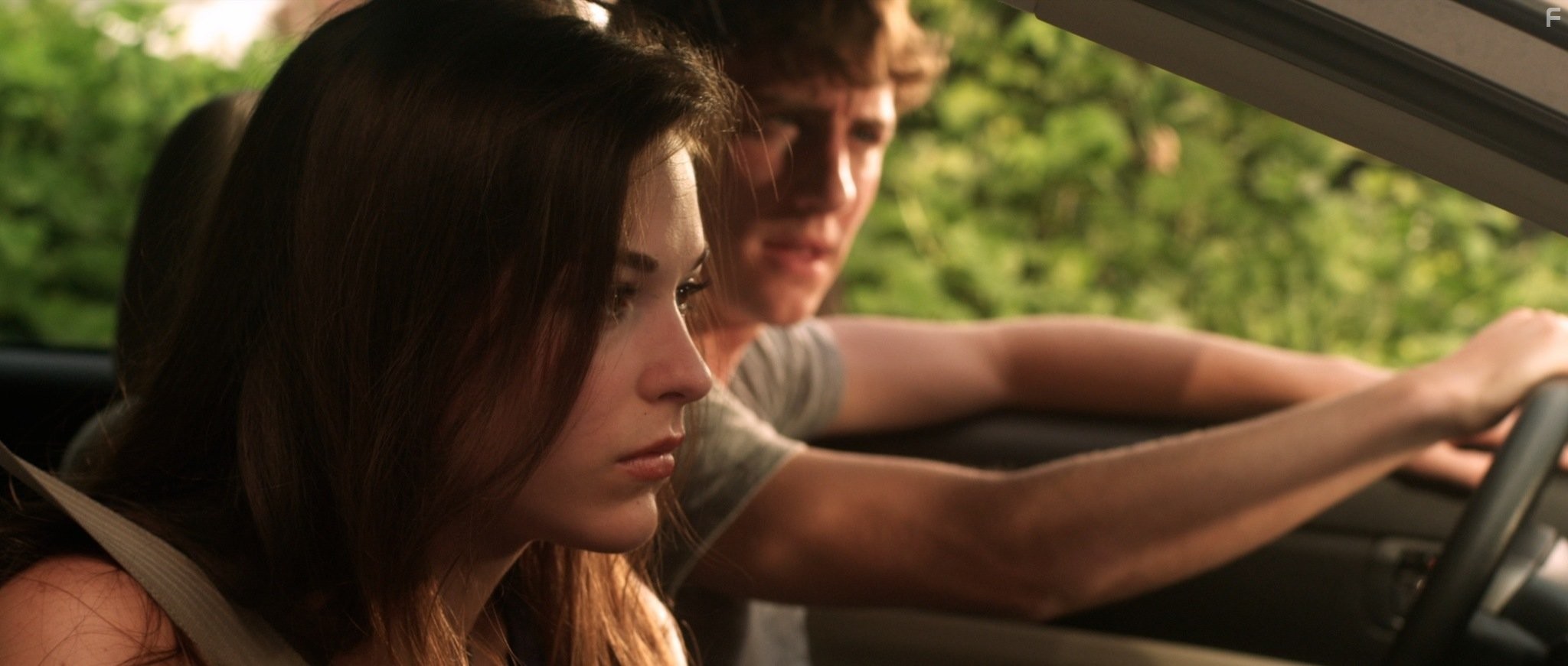 Rachel Hendrix and Jason Burkey in Дитя октября (2011)