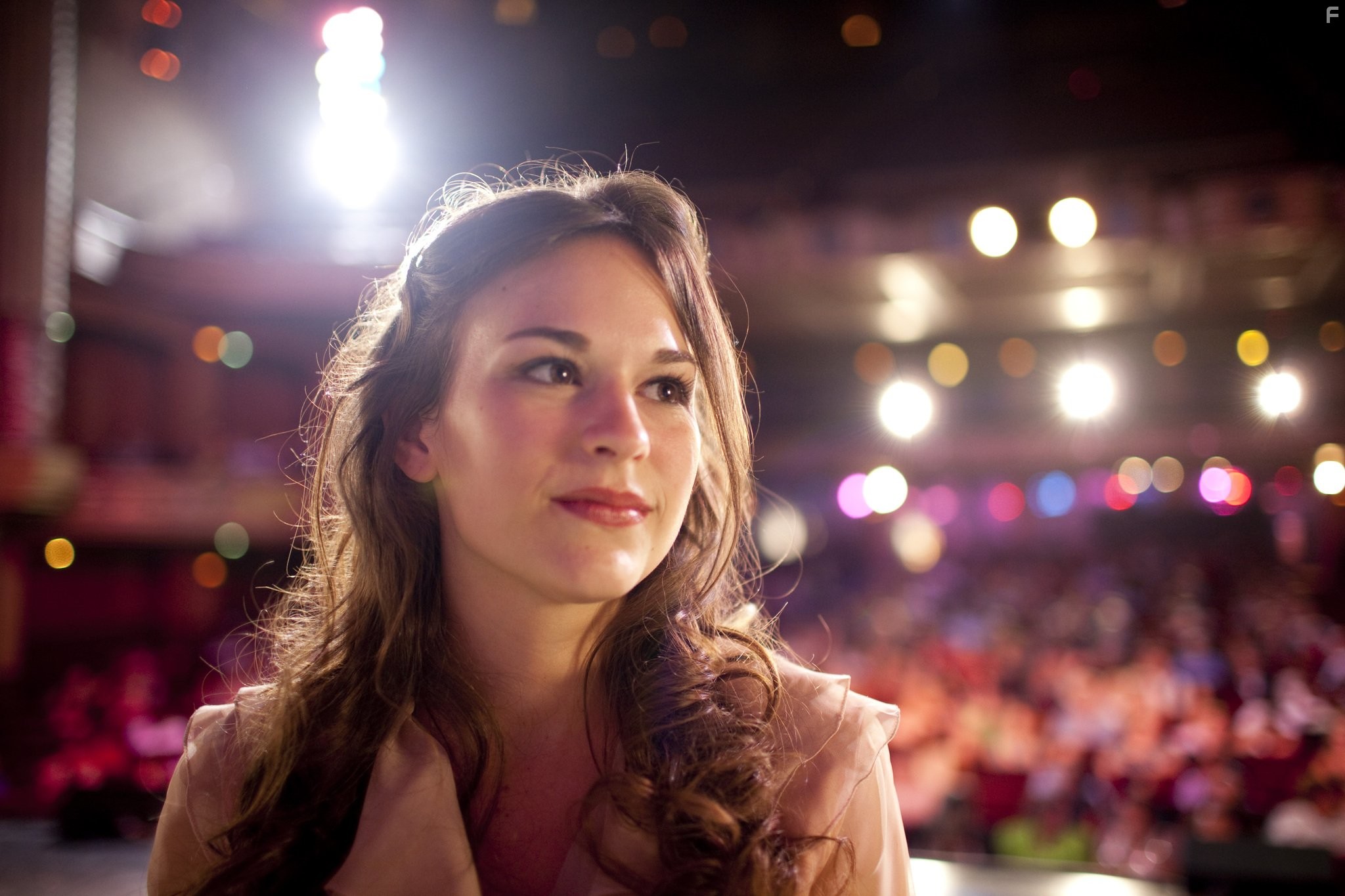 Rachel Hendrix in Дитя октября (2011)