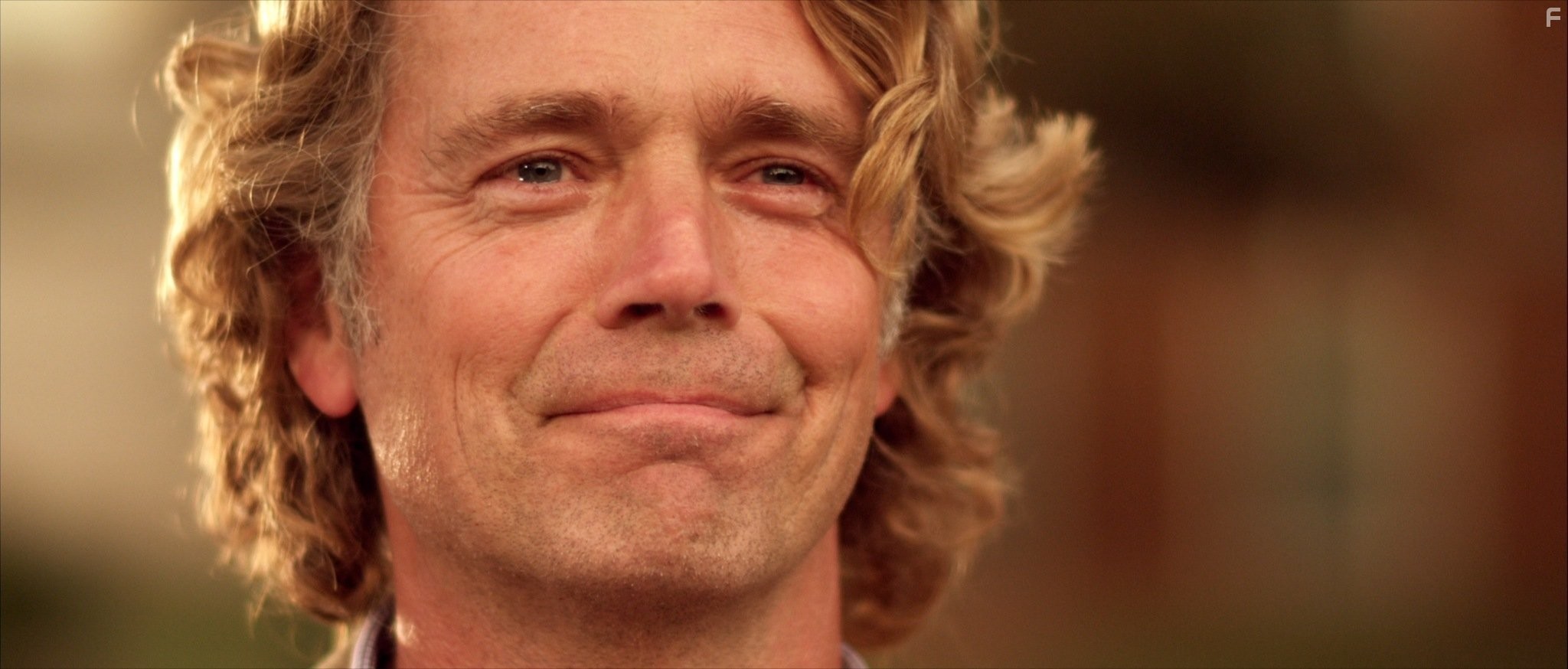 John Schneider in Дитя октября (2011)
