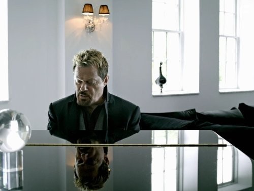 Eddie Izzard in Пуля в рожу (2012)