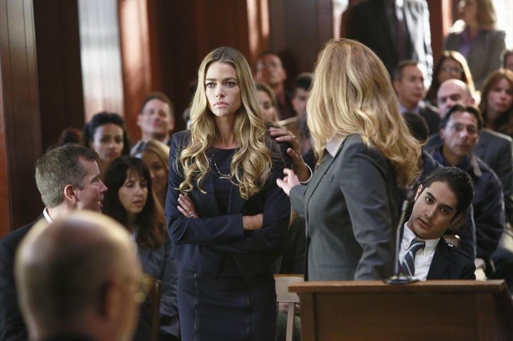 Denise Richards and Avan Jogia in Социопат (2013)