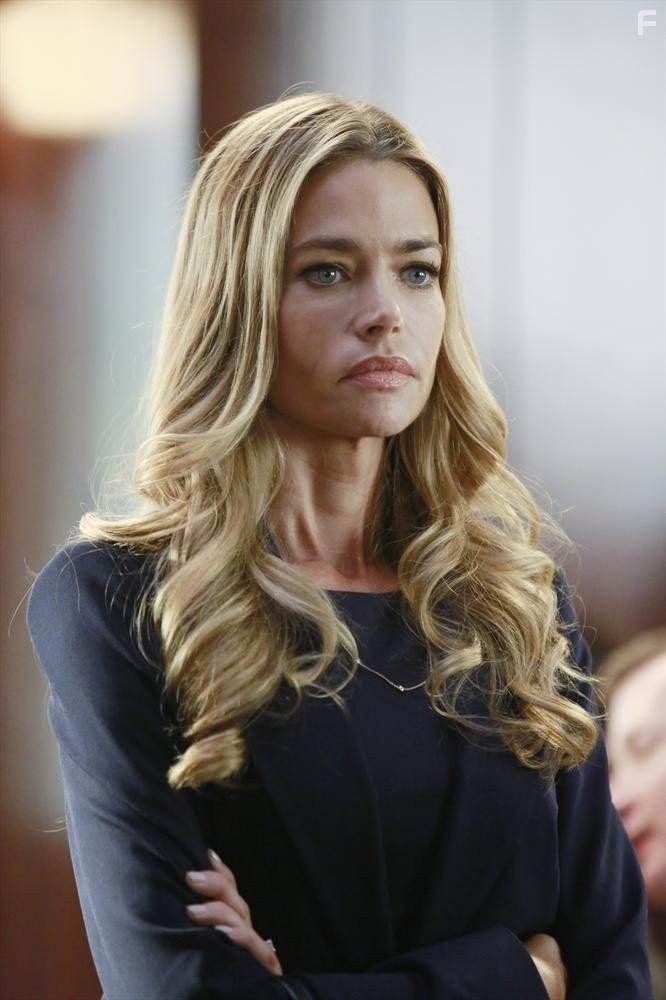 Denise Richards in Социопат (2013)
