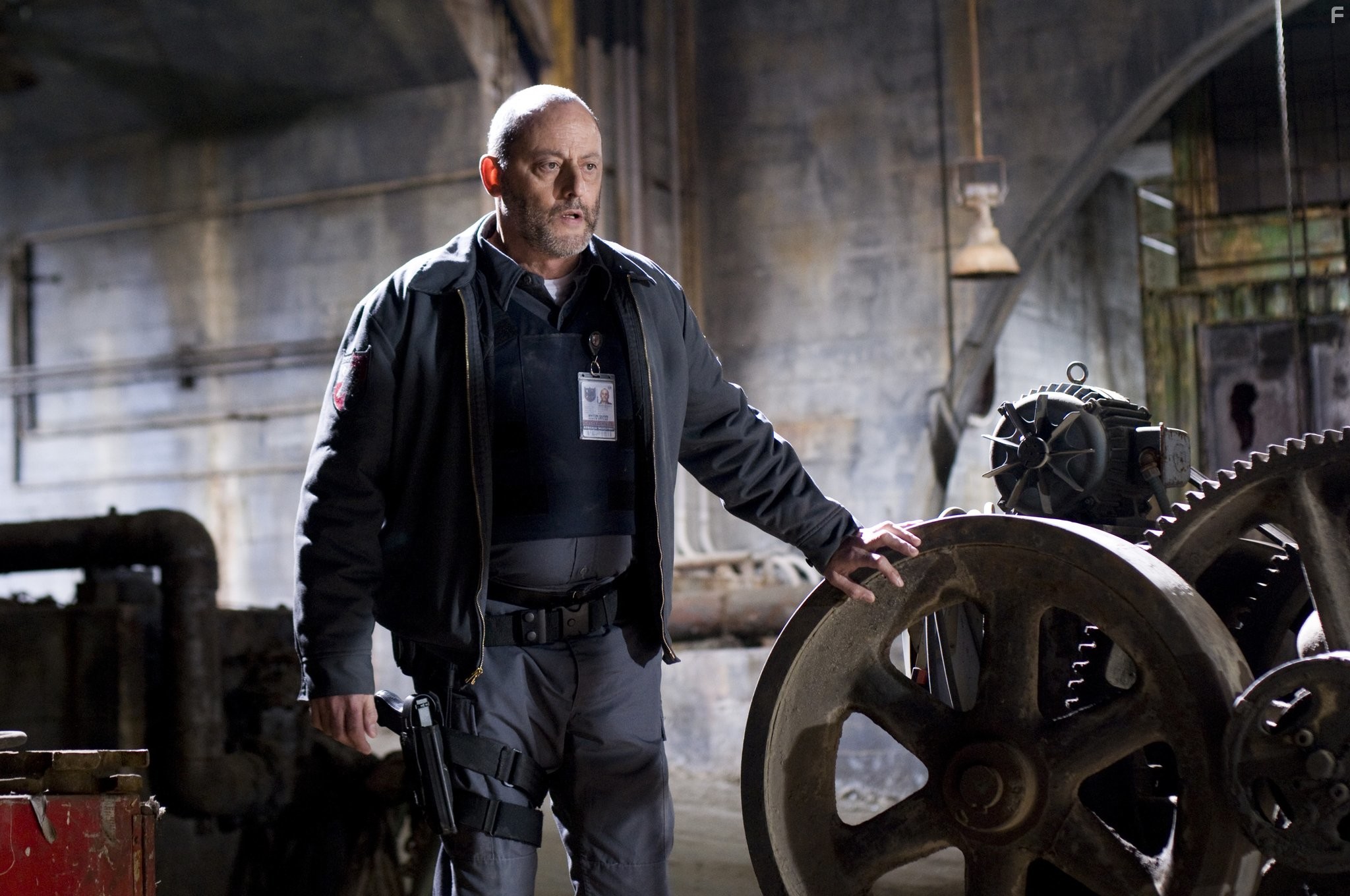 Jean Reno in Инкассатор (2009)