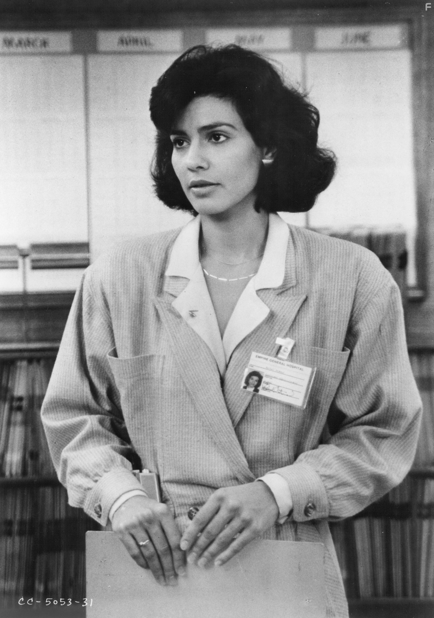 Rachel Ticotin in Критическое состояние (1987)