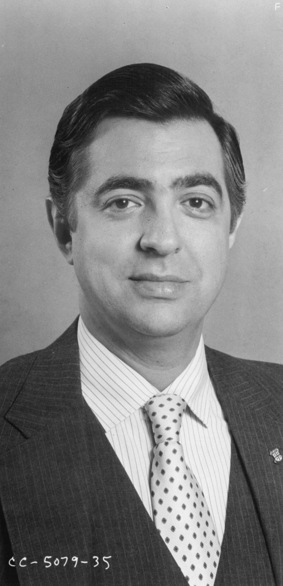 Joe Mantegna in Критическое состояние (1987)