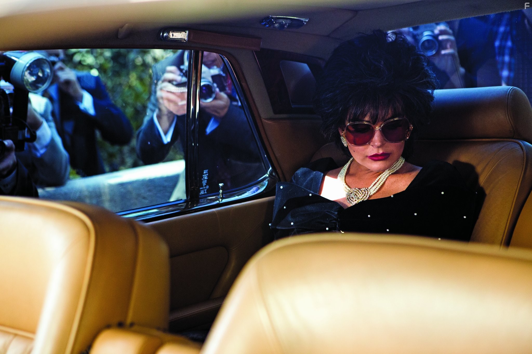 Lindsay Lohan in Лиз и Дик (2012)