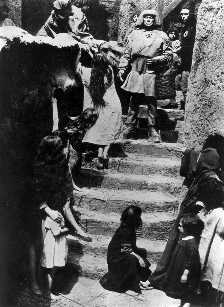 Paul Wegener in Голем, как он пришел в мир (1920)