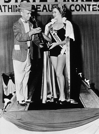 "We're Not Married" M. Monroe 1952 20th