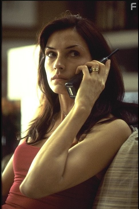 Famke Janssen in Не говори ни слова (2001)