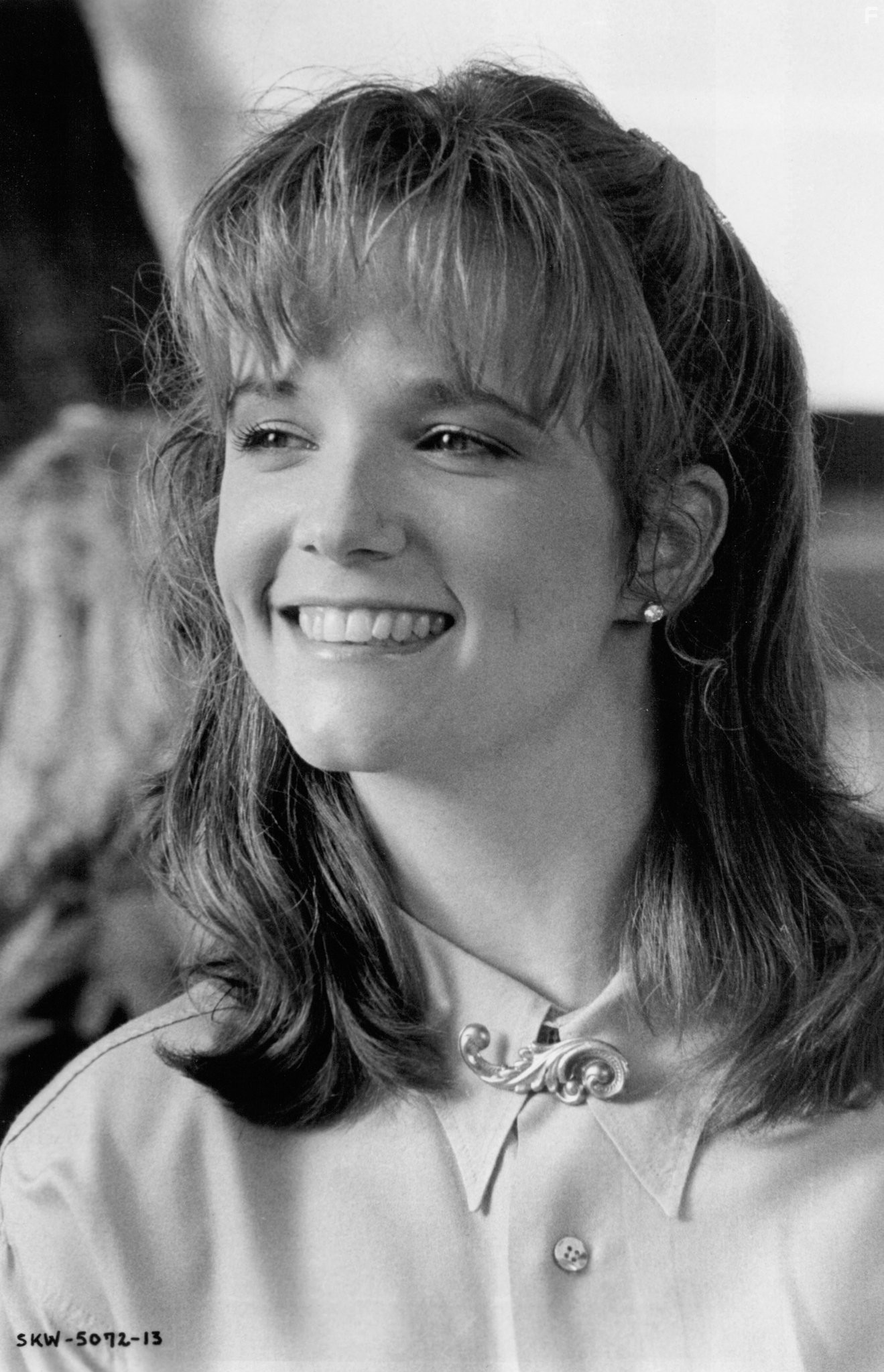 Lea Thompson in Чyдеса своего рода (1987)