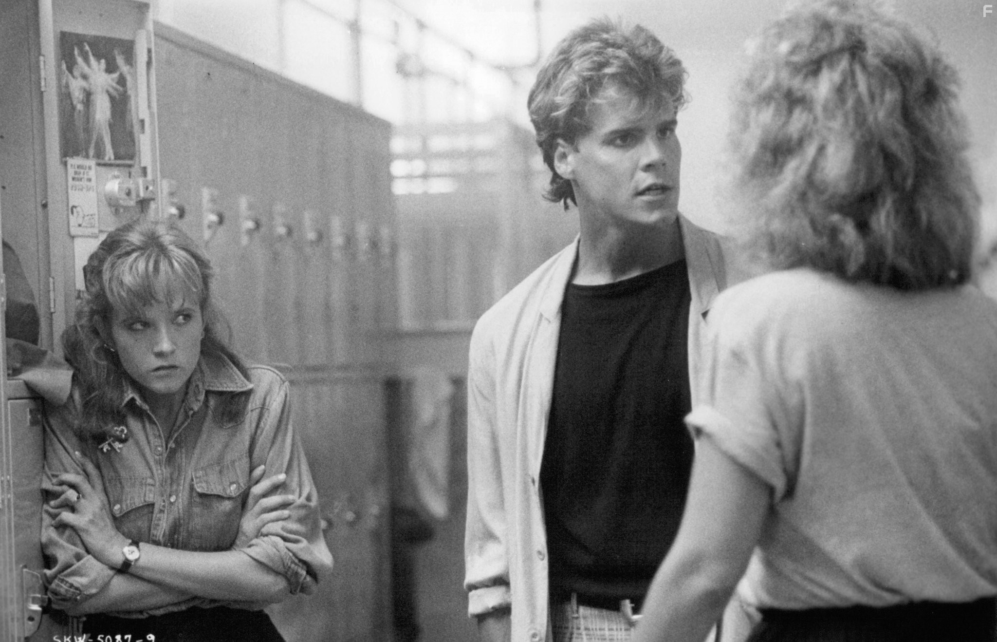 Lea Thompson and Craig Sheffer in Чyдеса своего рода (1987)