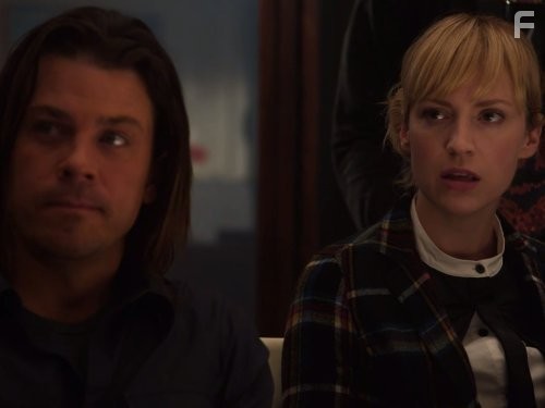 Christian Kane and Beth Riesgraf in Воздействие (2008)