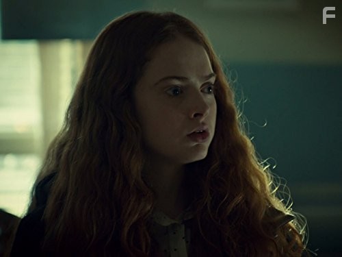 Zo? De Grand Maison in Тёмное дитя (2013)