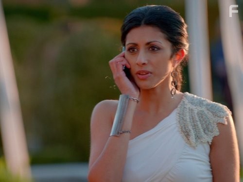 Reshma Shetty in Дорогой доктор (2009)