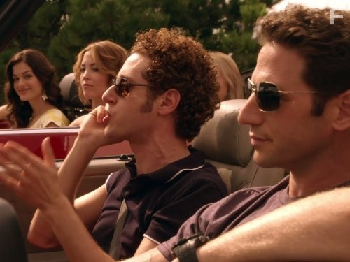 Paulo Costanzo and Mark Feuerstein in Дорогой доктор (2009)