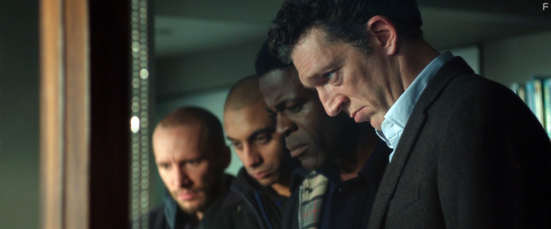 Vincent Cassel, Danny Sapani, and Wahab Sheikh in Транс (2013)