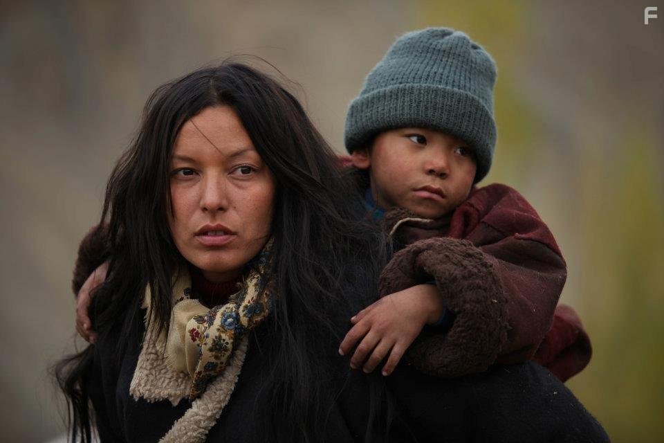 Yangzom Brauen in Wie zwischen Himmel und Erde (2012)