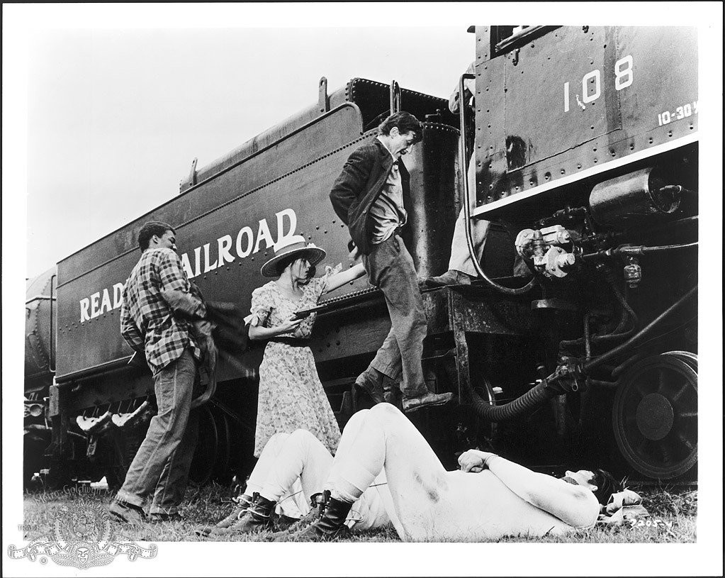 David Carradine, Barbara Hershey, and Bernie Casey in Берта по прозвищу 'Товарный вагон' (1972)