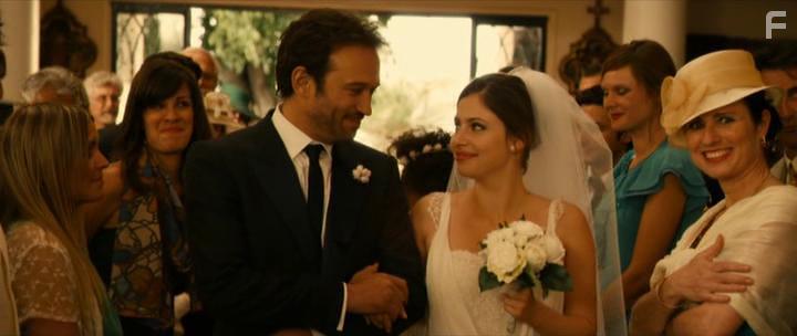 Vincent Perez and Chlo Coulloud in Un prince (presque) charmant (2013)