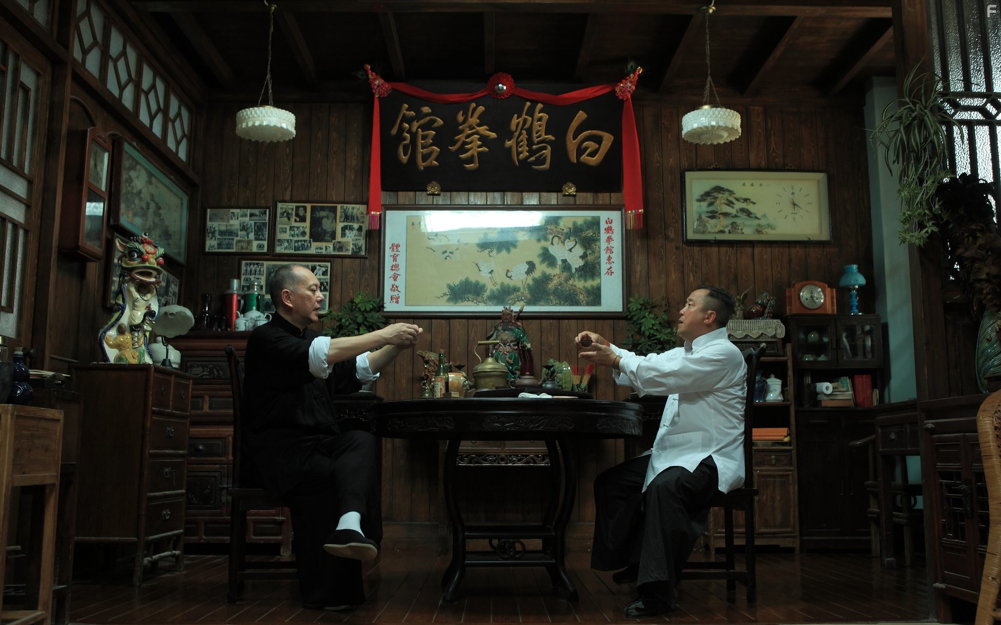 Eric Tsang and Anthony Chau-Sang Wong in Ип Ман: Последняя схватка (2013)