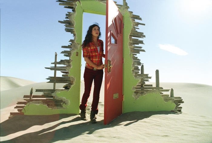 Anna Friel in Затерянный мир (2009)