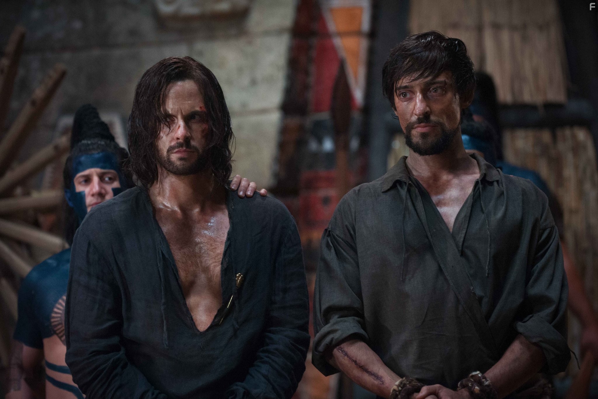 Tom Riley and Carolina Guerra in Демоны Да Винчи (2013)