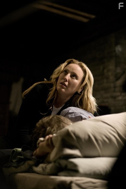 Virginia Madsen in Призраки в Коннектикуте (2009)
