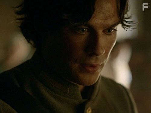 Дневники вампира (2009)