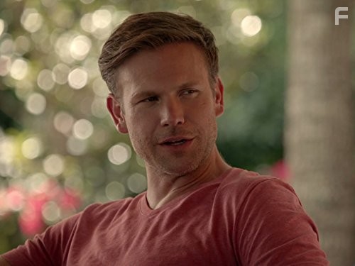 Matthew Davis in Дневники вампира (2009)