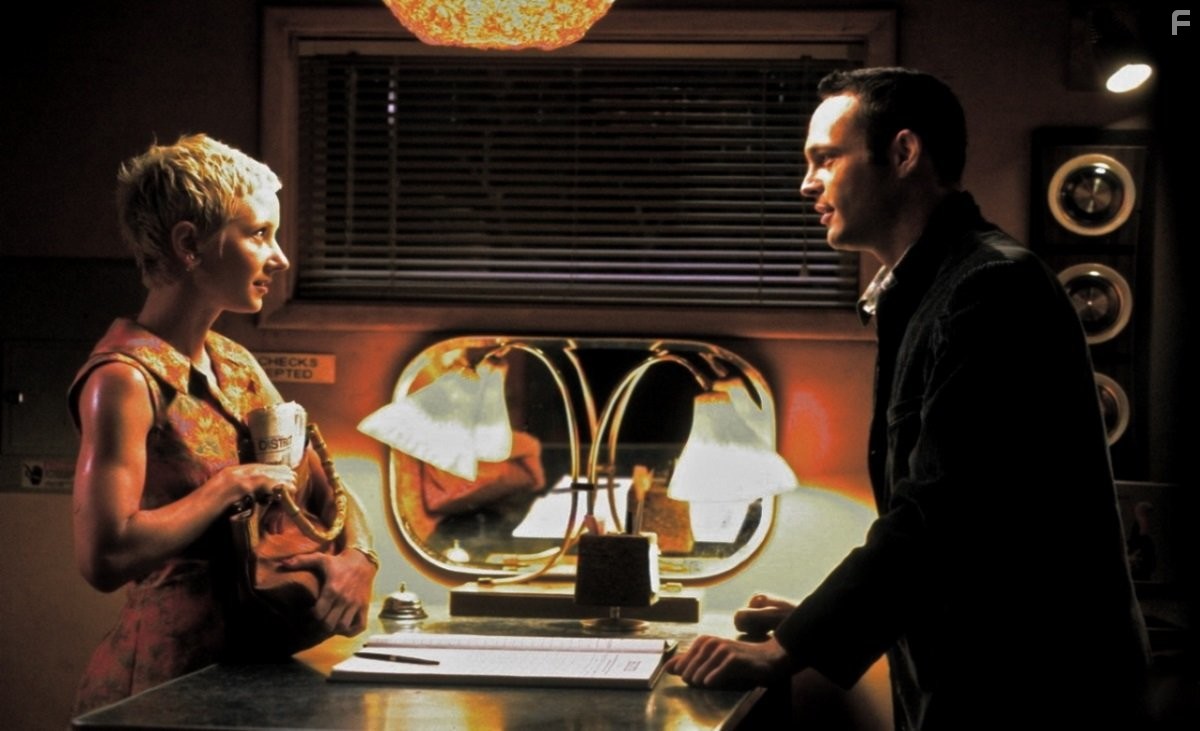 Anne Heche and Vince Vaughn in Психо (1998)
