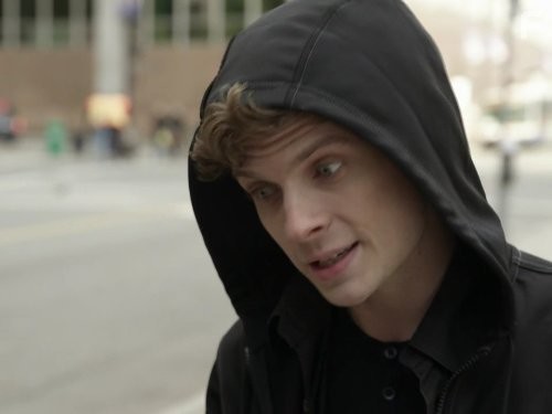 Erik Knudsen in Континуум (2012)