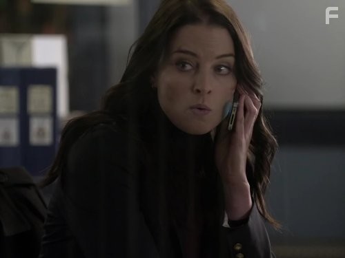 Rachel Nichols in Континуум (2012)