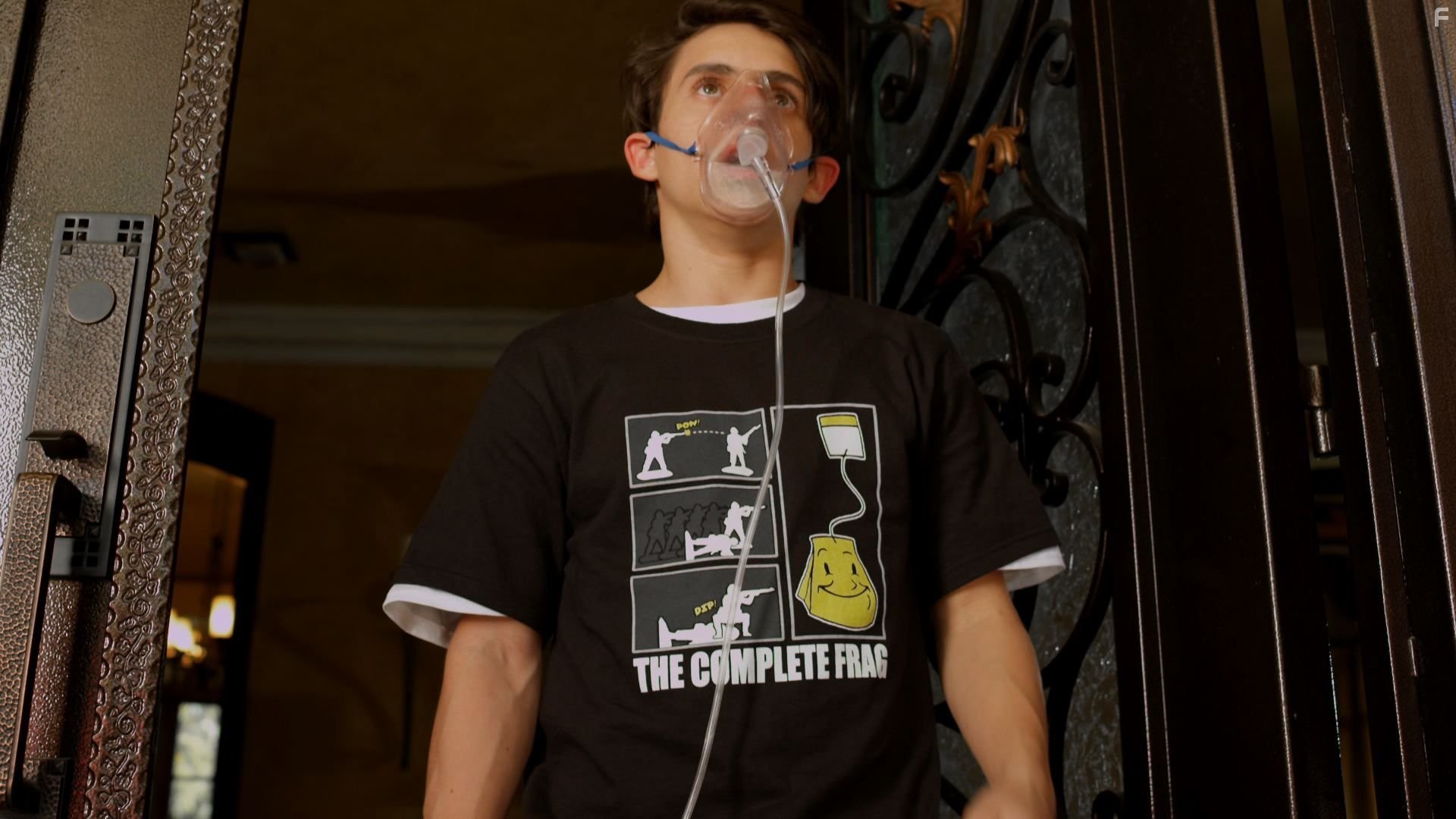 Moises Arias in Нубы (2012)