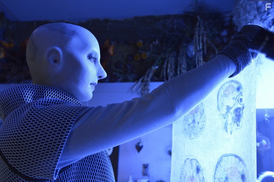 Trenna Keating in Вызов (2013)