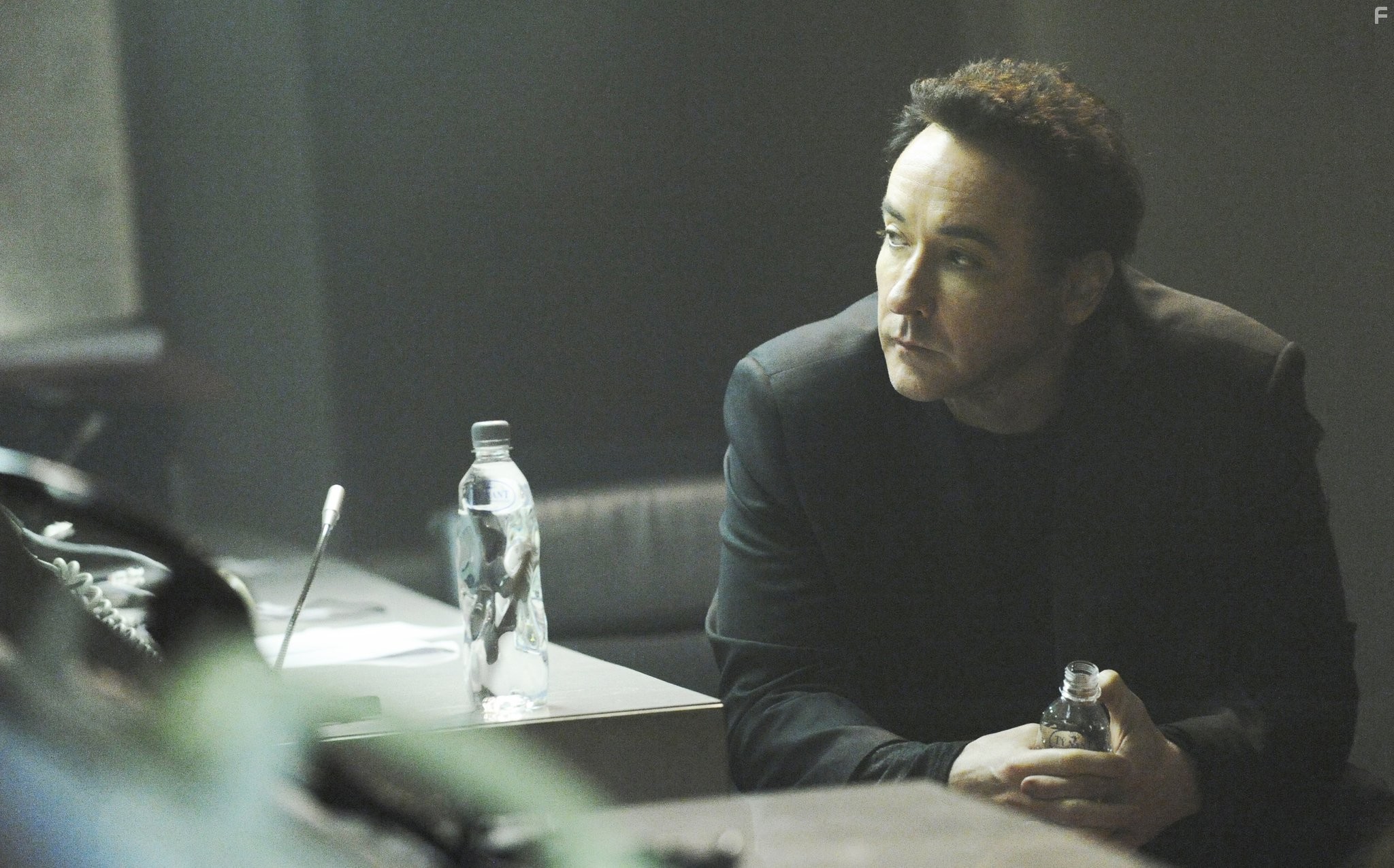 John Cusack in Цифровая радиостанция (2013)