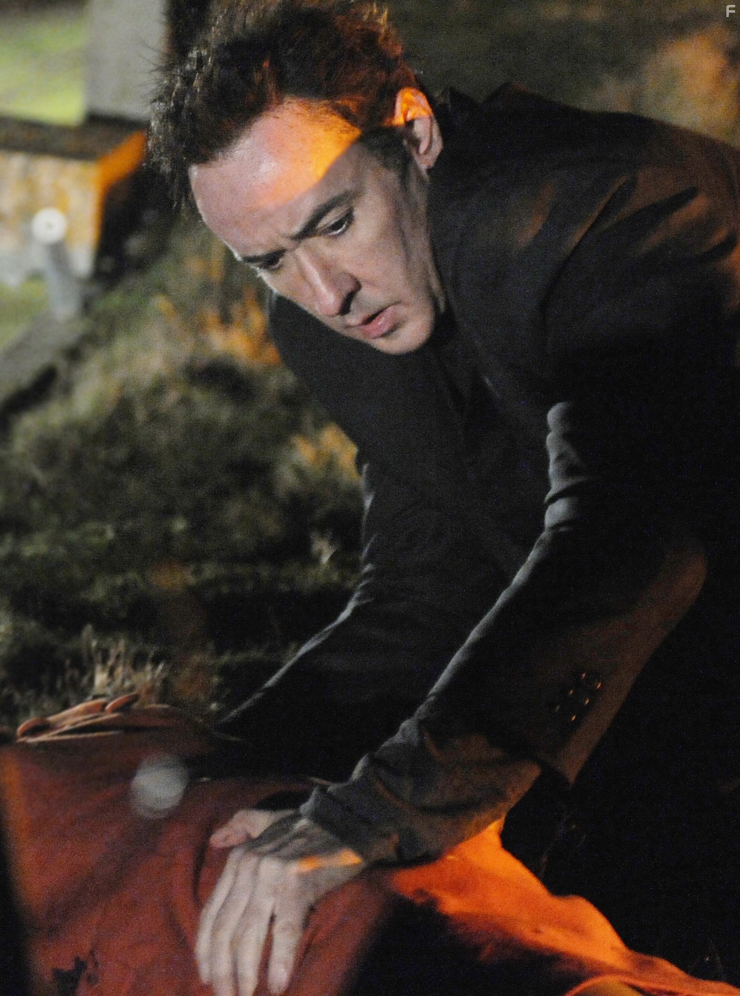 John Cusack in Цифровая радиостанция (2013)