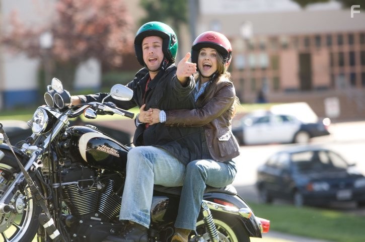 Adam Sandler and Keri Russell in Сказки на ночь (2008)