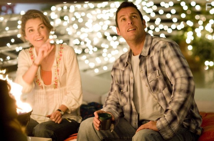 Adam Sandler and Keri Russell in Сказки на ночь (2008)