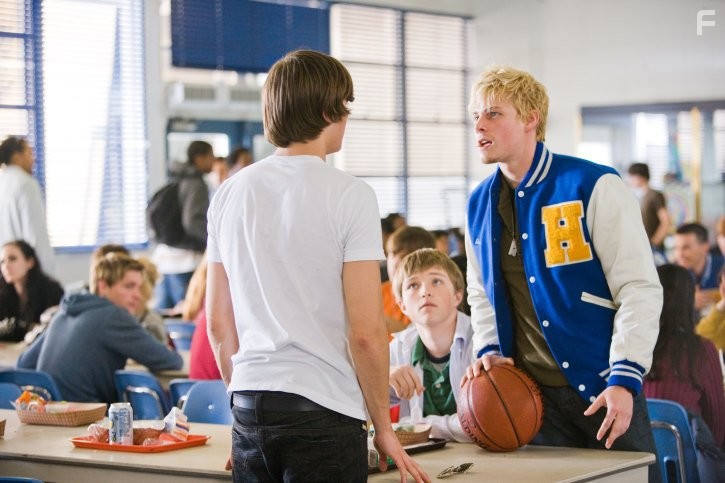 Zac Efron, Hunter Parrish, and Sterling Knight in Папе снова 17 (2009)