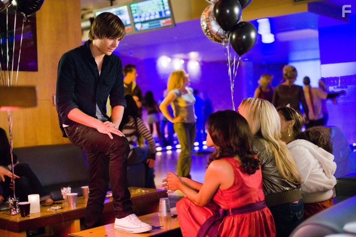 Zac Efron in Папе снова 17 (2009)