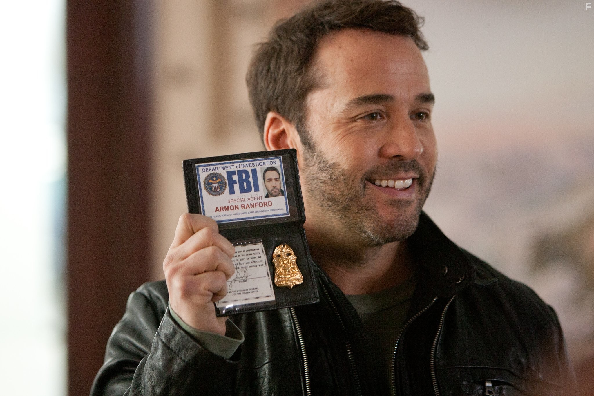 Jeremy Piven in Агент под прикрытием (2012)