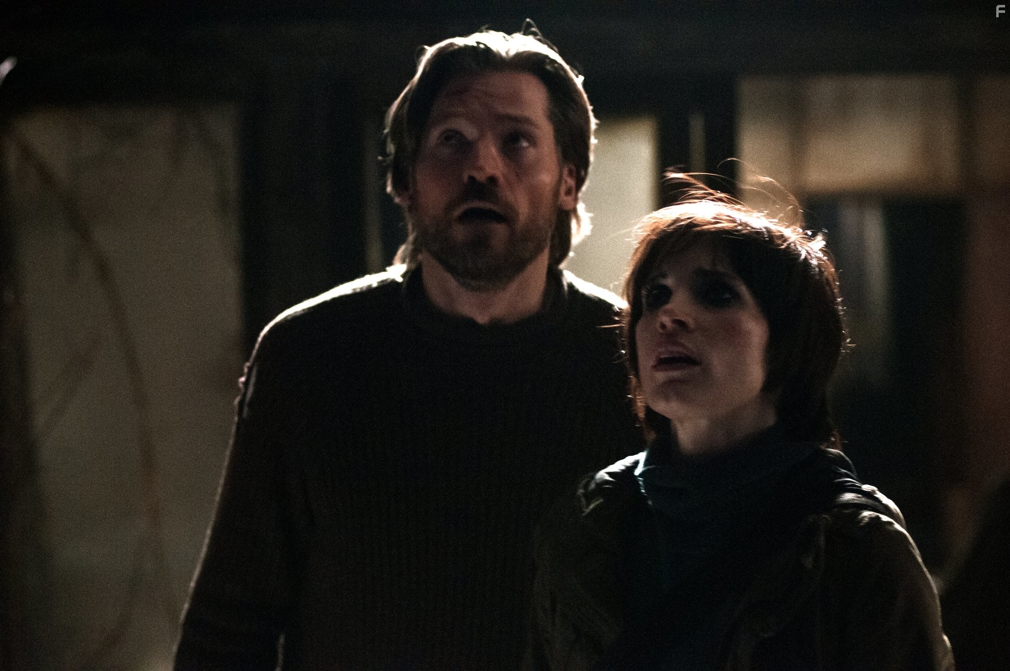 Nikolaj Coster-Waldau and Jessica Chastain in Мама (2013)