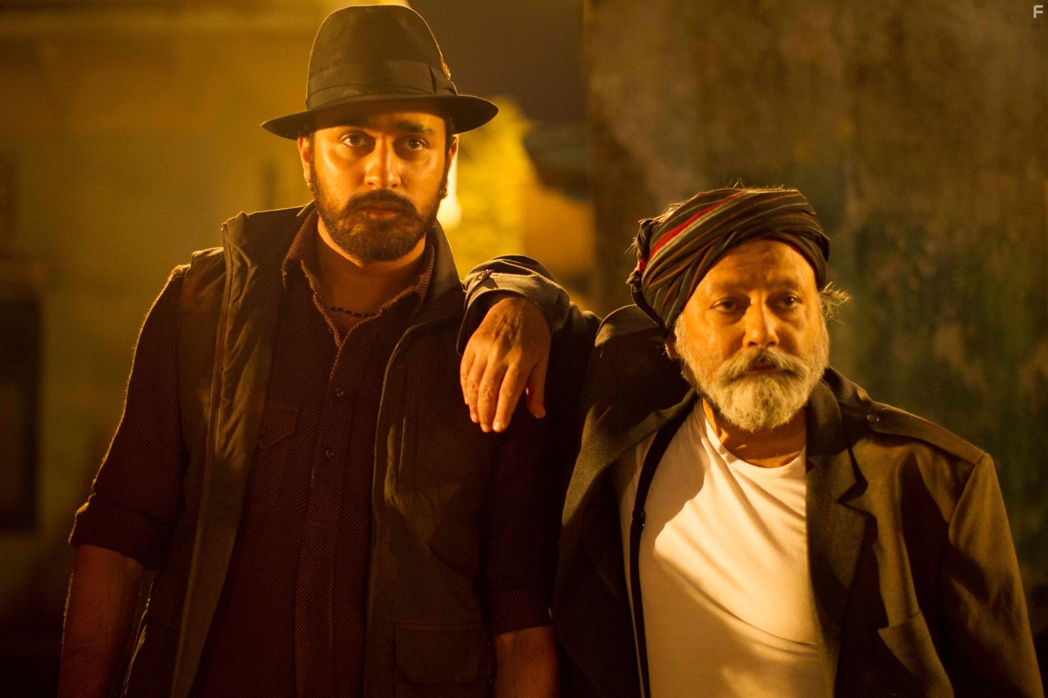 Pankaj Kapur and Imran Khan in Матру, Биджли и Мандола (2013)