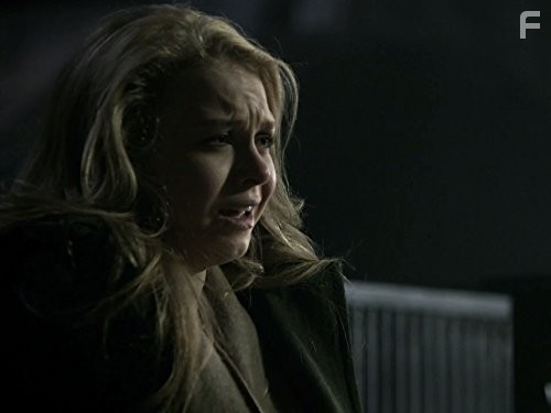 Penelope Mitchell in Хемлок Гроув (2013)
