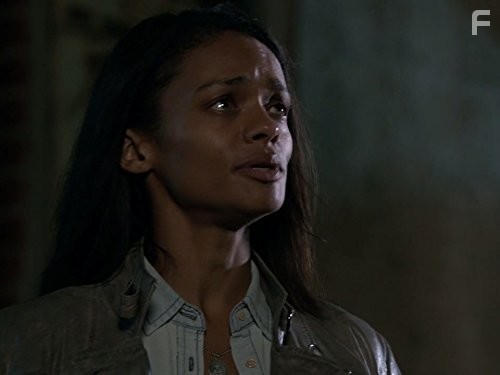 Хемлок Гроув (2013)