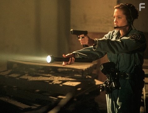 Angelina Jolie in Власть страха (1999)