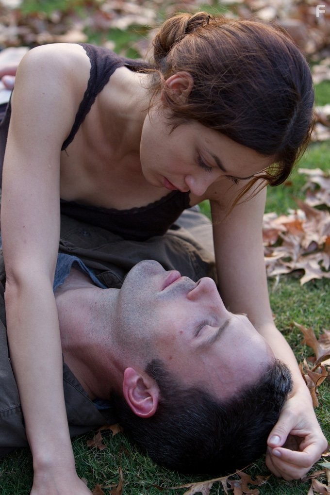 Ben Affleck and Olga Kurylenko in К чуду (2012)