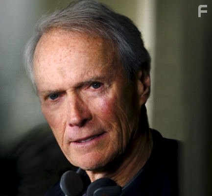 Clint Eastwood in Подмена (2008)