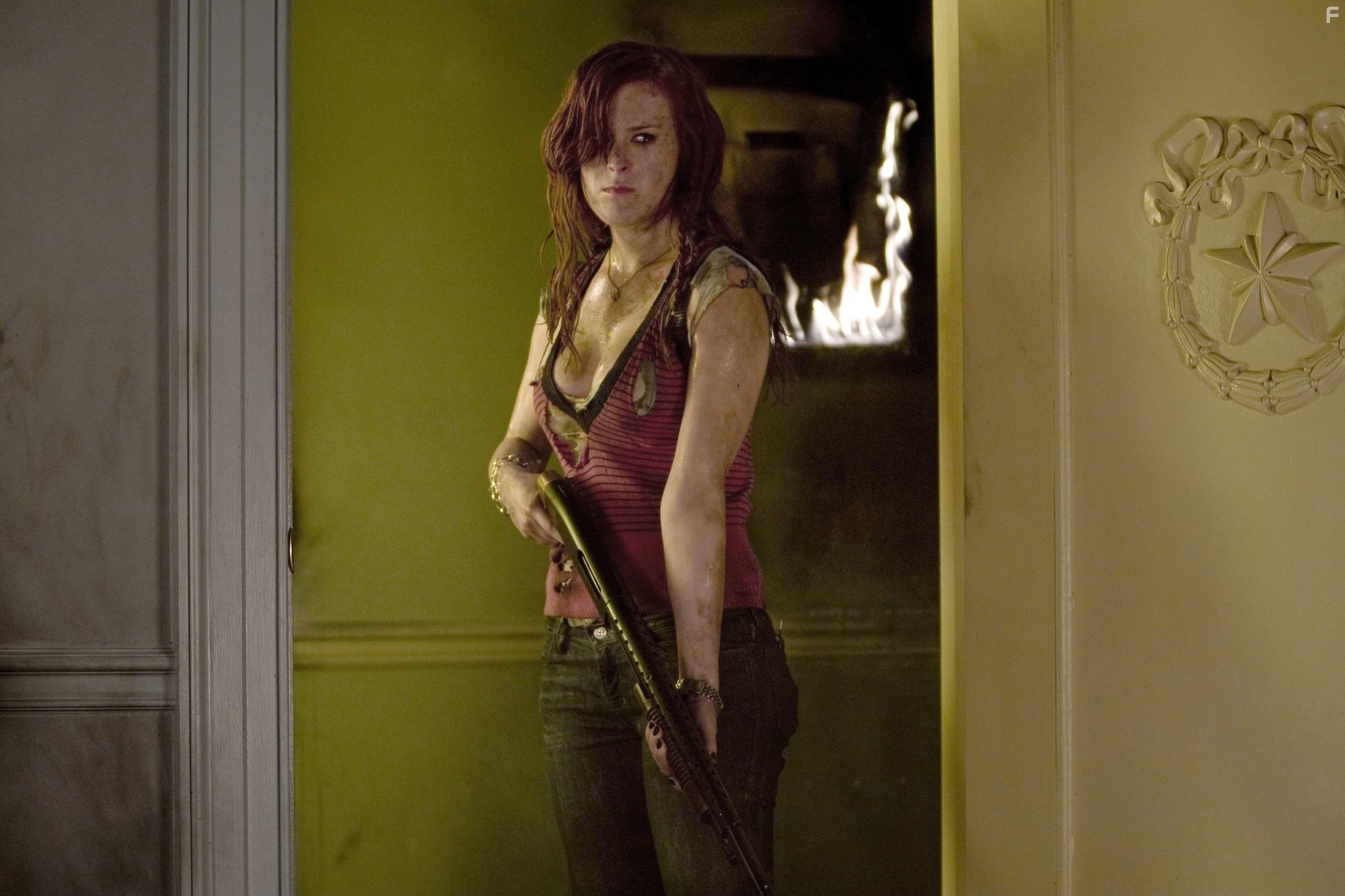 Rumer Willis in Крик в общаге (2009)